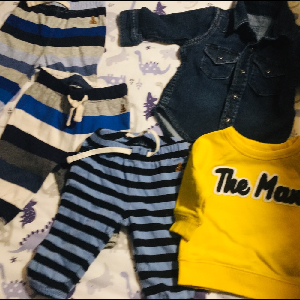 ❌SOLD❌ Baby Gap and Carters Bundle